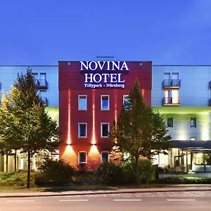 Novina Tillypark Nuremberga